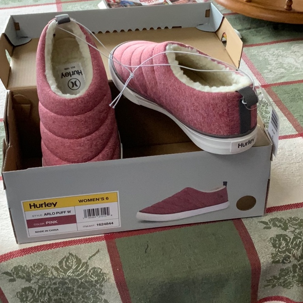 Hurley Pink Slip-On Sneakers